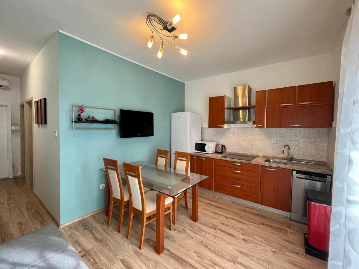 Apartments Rino Vodice Extérieur photo