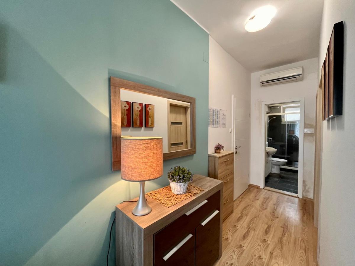 Apartments Rino Vodice Extérieur photo
