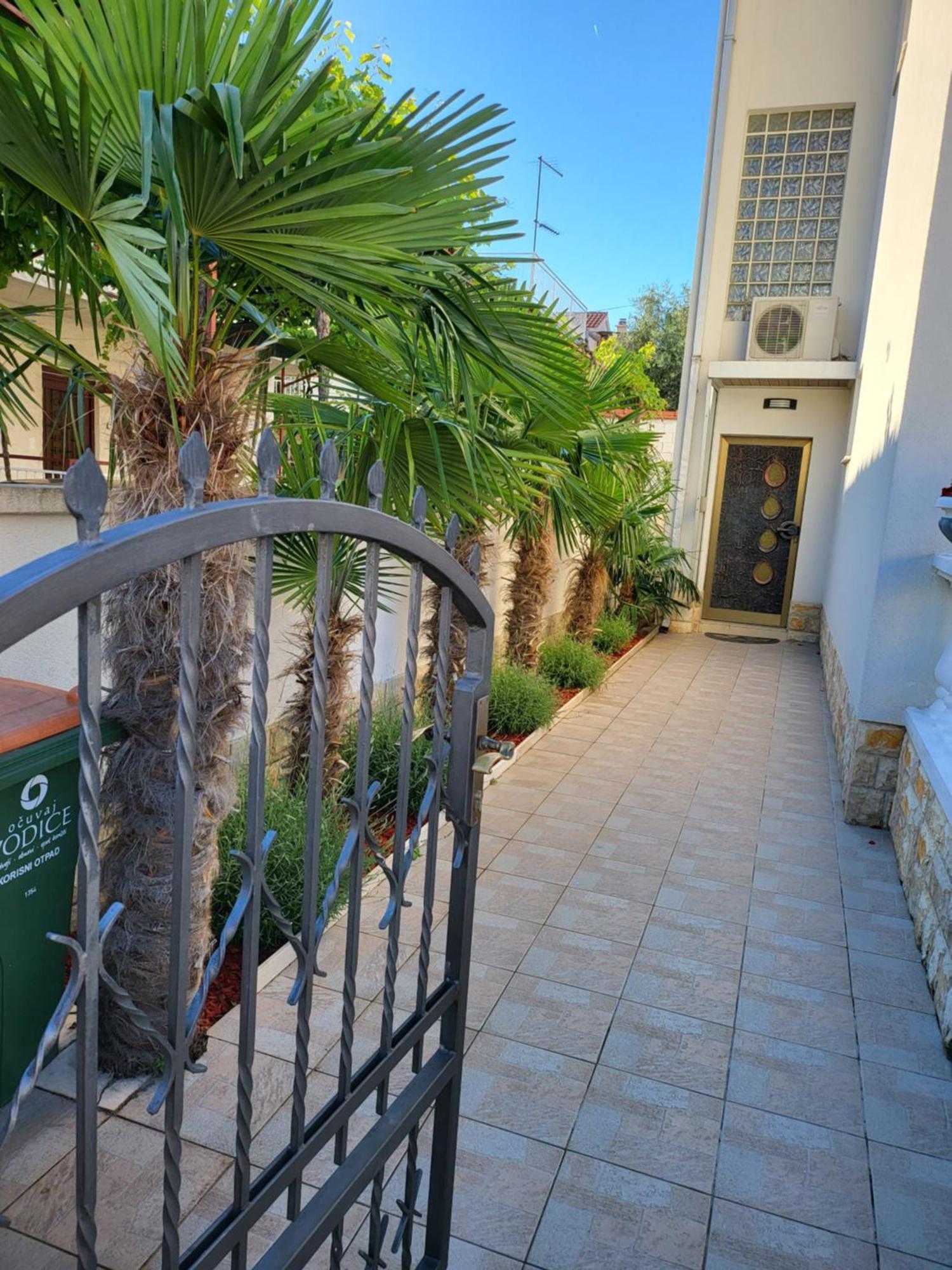 Apartments Rino Vodice Extérieur photo