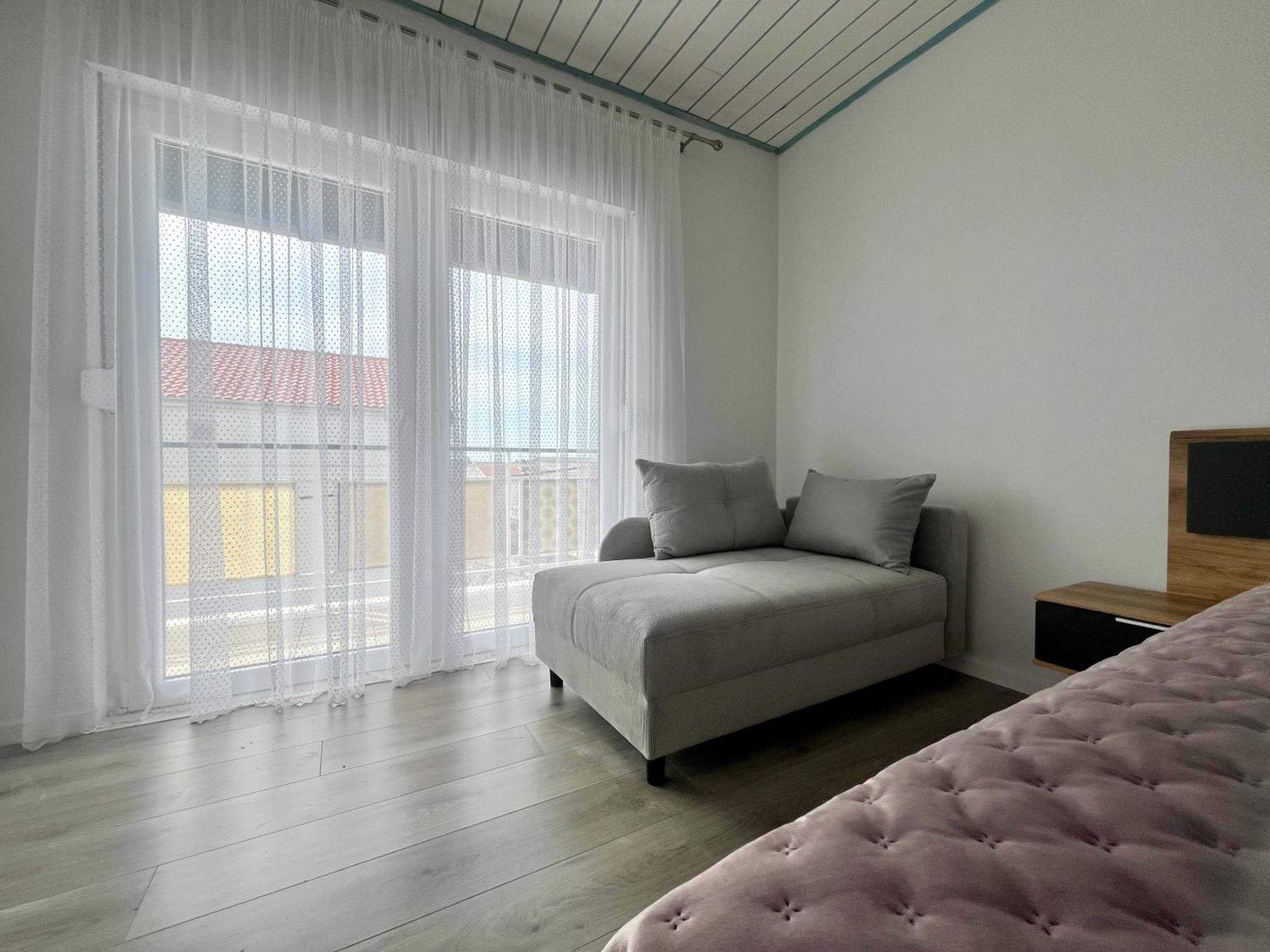 Apartments Rino Vodice Extérieur photo